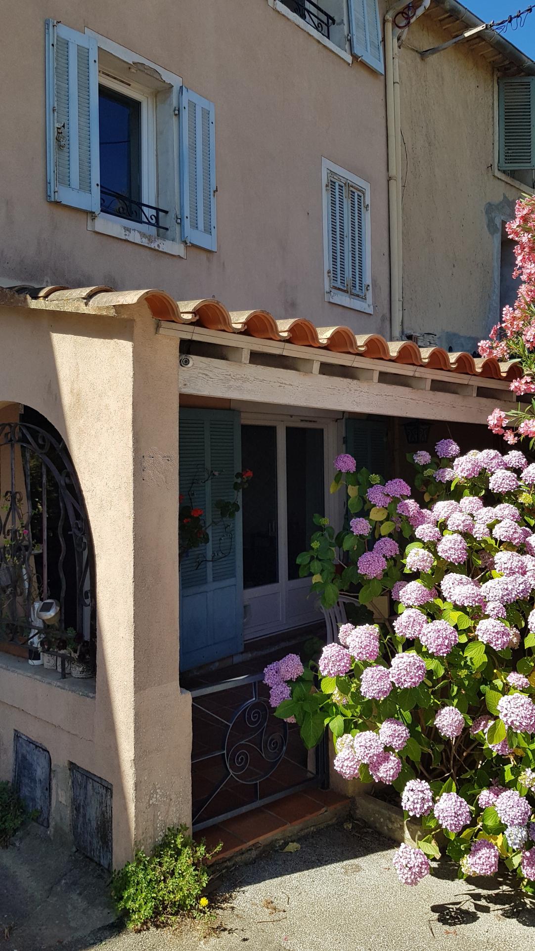 Maison à acheter avec terrasse à Six-Fours-Les-Plages